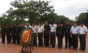 Đoàn Cựu chiến binh Ban Tổ chức Trung ương thăm lại chiến trường xưa