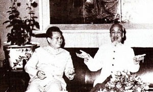Chủ tịch Hồ Chí Minh và quan hệ đặc biệt Lào-Việt