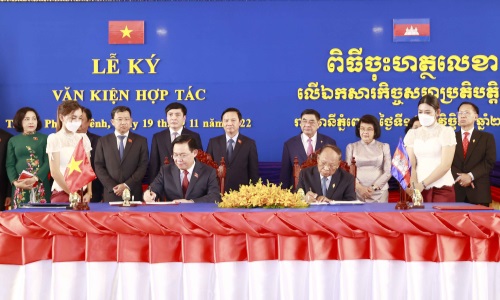 Lễ ký biên bản hợp tác Quốc hội Việt Nam - Căm-pu-chia
