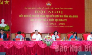 Đồng chí Trương Thị Mai tiếp xúc cử tri tại Hoà Bình sau Kỳ họp thứ tư, Quốc hội khoá XV