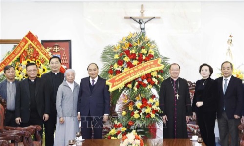 Chủ tịch nước chúc mừng Giáng sinh Tổng Giáo phận Hà Nội và Ủy ban Đoàn kết Công giáo Việt Nam