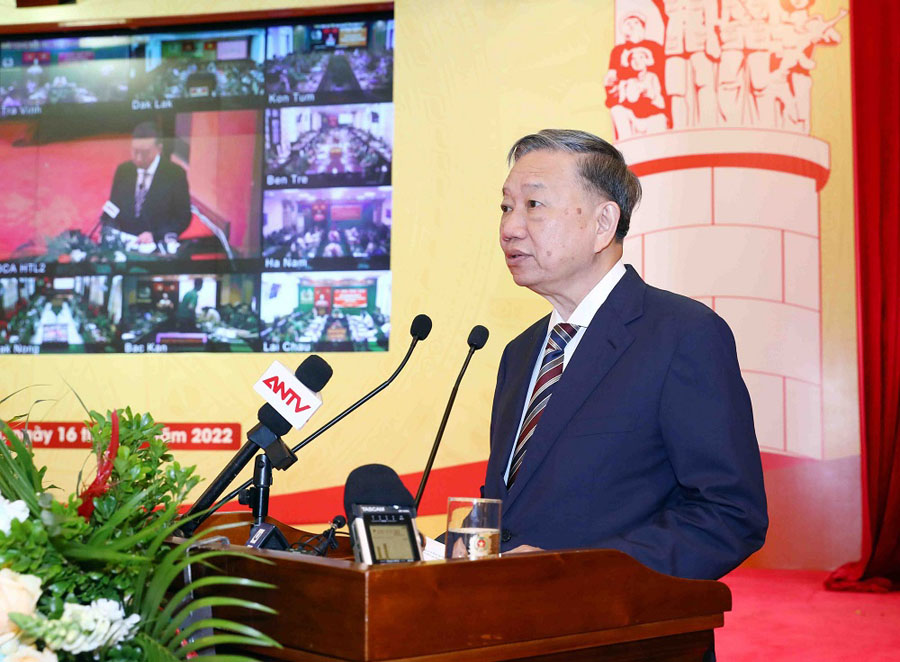 Bộ trưởng Bộ Công an Tô Lâm phát biểu kết luận tại Hội thảo