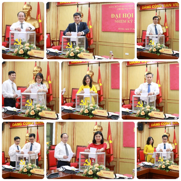 Các đảng viên bỏ phiếu bầu Chi uỷ, Bí thư Chi bộ và Phó Bí thư Chi bộ nhiệm kỳ 2022-2025.