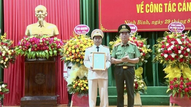 Tân Giám đốc Công an tỉnh Ninh Bình