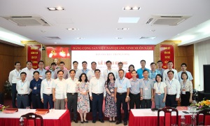 Khai giảng lớp nghiên cứu, trao đổi chuyên đề “Kinh nghiệm của Đảng Cộng sản Trung Quốc về phát triển kinh tế - xã hội”
