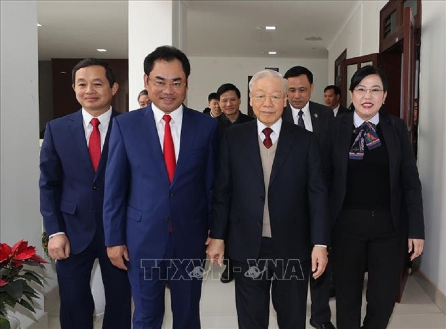 Tổng Bí thư Nguyễn Phú Trọng đến dự buổi làm việc với BTV Tỉnh uỷ và lãnh đạo tỉnh Thái Nguyên.