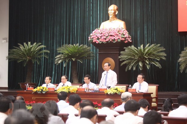 Đồng chí Nguyễn Văn Nên, Ủy viên Bộ Chính trị, Bí thư Thành ủy Thành phố Hồ Chí Minh phát biểu tại Hội nghị. (Ảnh: Thanh Vũ/TTXVN).