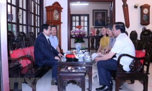 Thủ tướng Phạm Minh Chính dâng hương tưởng nhớ các cố Thủ tướng