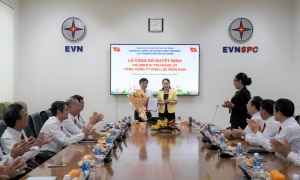 Đồng chí Lê Văn Trang giữ chức Bí thư Đảng uỷ Tổng Công ty Điện lực miền Nam