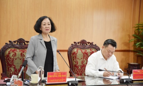 Thường trực Ban Bí thư, Trưởng Ban Tổ chức Trung ương Trương Thị Mai làm việc với Ban Thường vụ Tỉnh ủy Bắc Kạn