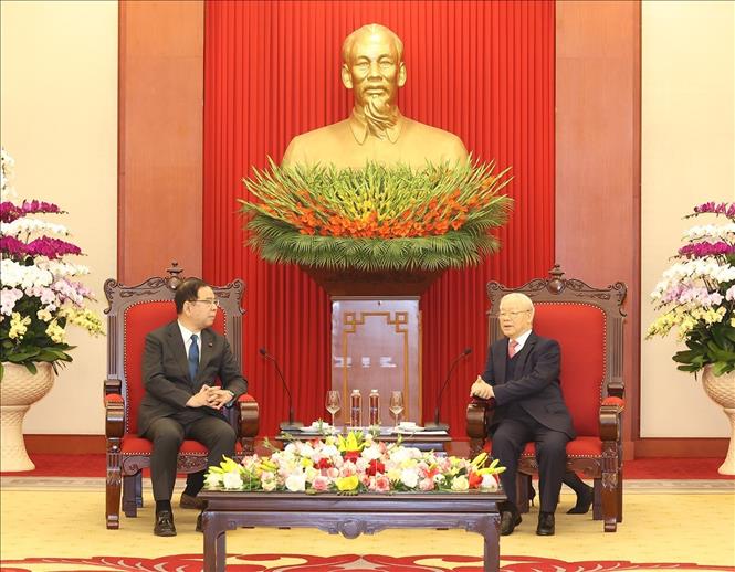 Tổng Bí thư Nguyễn Phú Trọng tiếp đồng chí Shii Kazuo, Chủ tịch Đoàn Chủ tịch Ban Chấp hành Trung ương Đảng Cộng sản Nhật Bản sang thăm và làm việc tại Việt Nam.