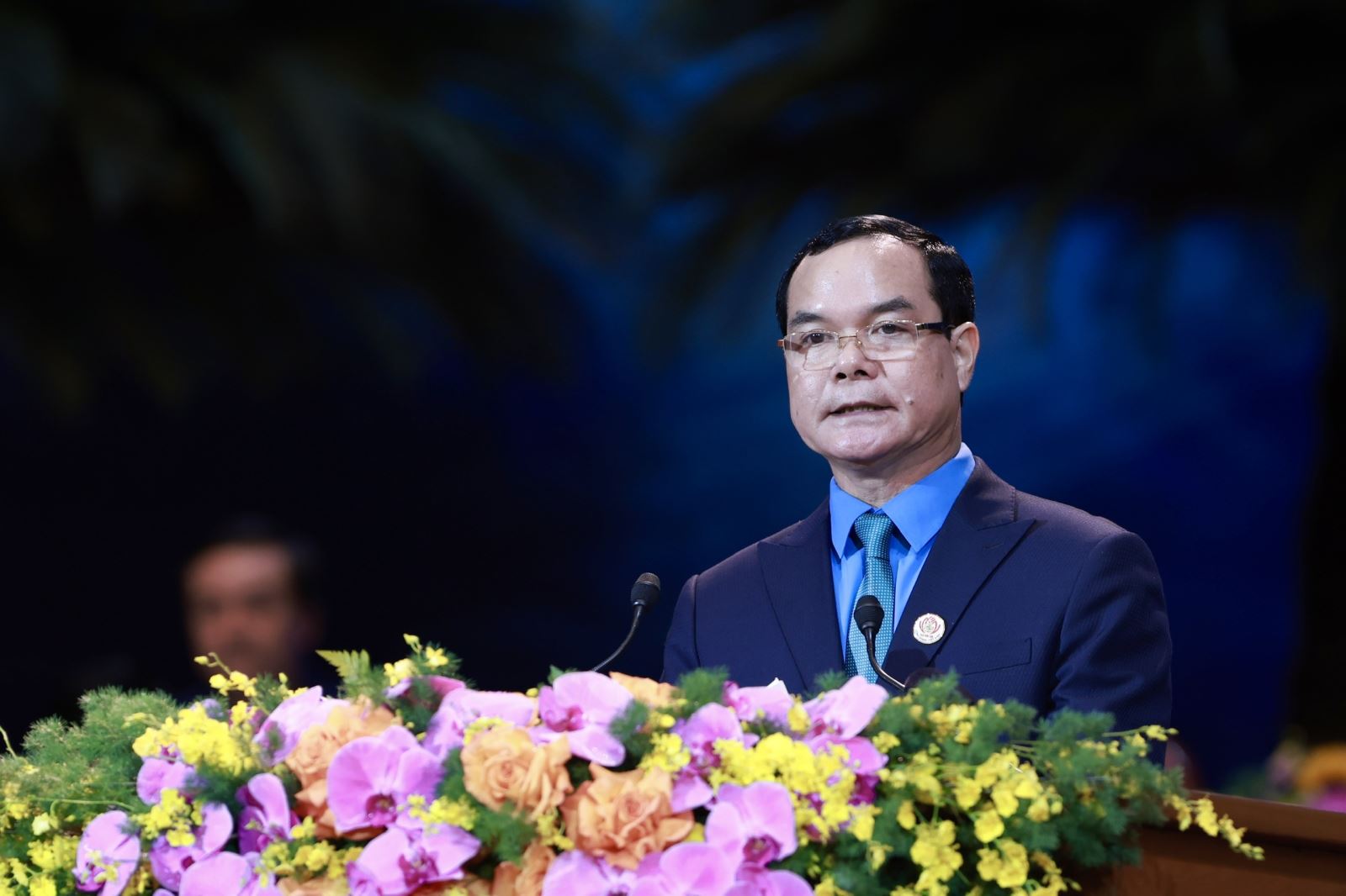 Chủ tịch Tổng Liên đoàn Lao động Việt Nam khoá XIII, nhiệm kỳ 2023 - 2028 Nguyễn Đình Khang