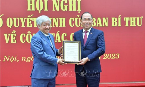 Điều động, chỉ định Phó Bí thư Thường trực Tỉnh ủy Phú Thọ tham gia Đảng đoàn MTTQ Việt Nam