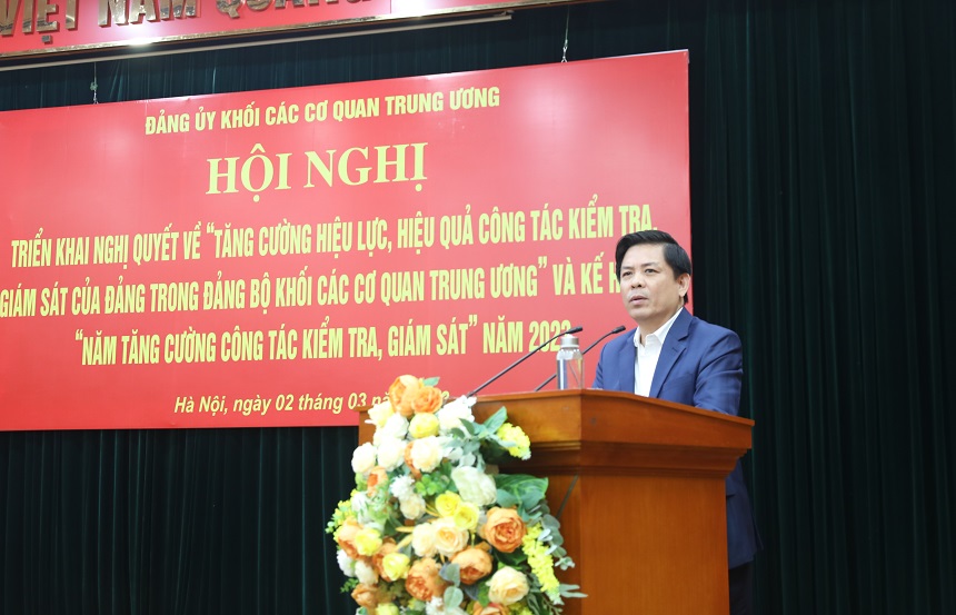 Đ/c Nguyễn Văn Thể phát biểu chỉ đạo tại hội nghị.