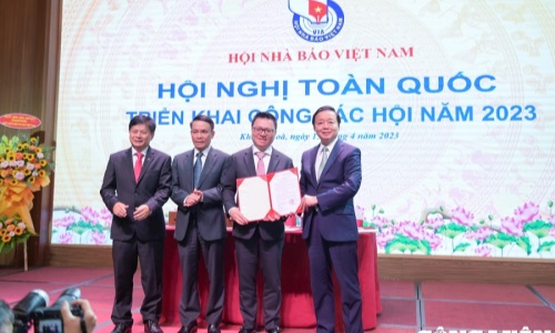 Nêu cao tinh thần đoàn kết, đổi mới, xây dựng tổ chức Hội vững mạnh, đáp ứng yêu cầu của tình hình mới