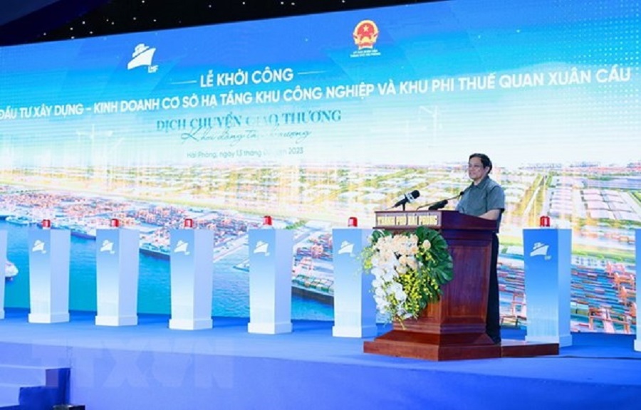 Thủ tướng Phạm Minh Chính phát biểu tại Lễ khởi công. Ảnh: Dươn Giang/TTXVN.