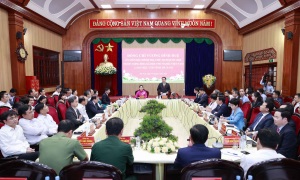 Chủ tịch Quốc hội Vương Đình Huệ làm việc với Ban Thường vụ Tỉnh ủy Hà Nam