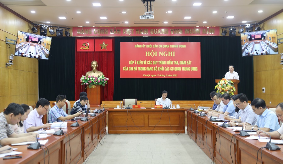Đ/c Đỗ Việt Hà phát biểu kết luận tại hội nghị.