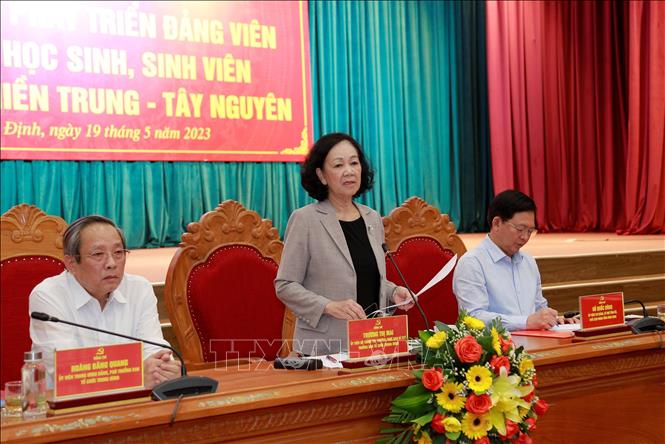 Ủy viên Bộ Chính trị, Thường trực Ban Bí thư, Trưởng Ban Tổ chức Trung ương Trương Thị Mai phát biểu chỉ đạo tại Hội thảo. Ảnh: TTXVN