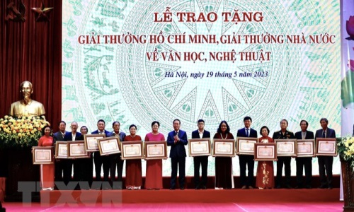 Chủ tịch nước Võ Văn Thưởng dự Lễ trao tặng Giải thưởng Hồ Chí Minh, Giải thưởng Nhà nước về văn học nghệ thuật