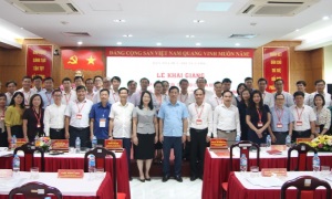 Khai giảng Lớp nghiên cứu, trao đổi chuyên đề “Kinh nghiệm của Đảng Cộng sản Trung Quốc về công tác xây dựng Đảng”