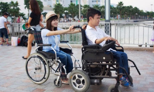 Hoàn thiện pháp luật bảo đảm quyền của người khuyết tật​