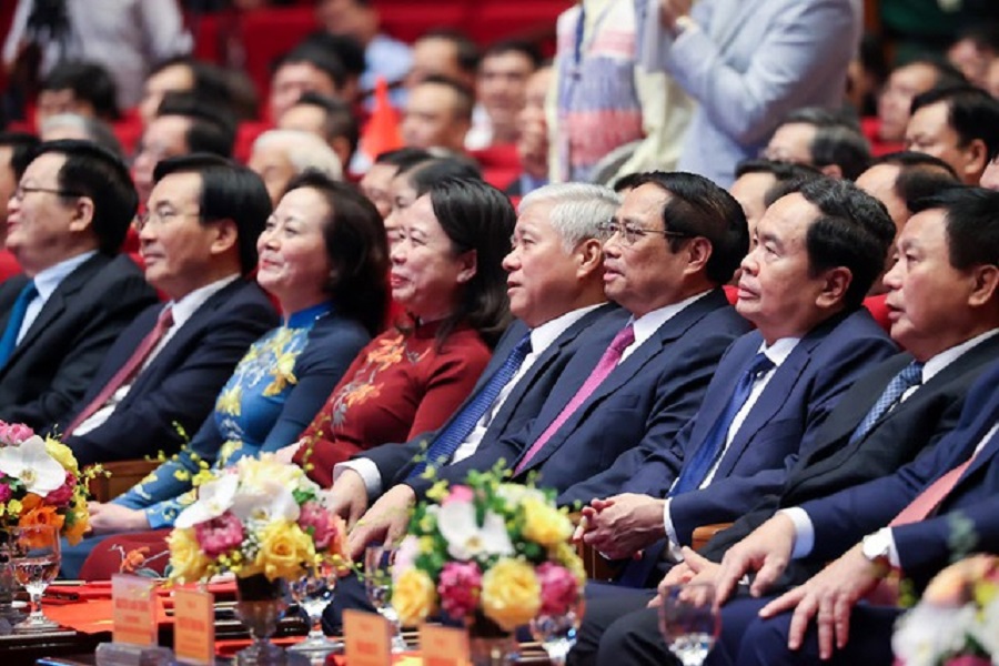 Thủ tướng Phạm Minh Chính cùng Lãnh đạo Đảng, Nhà nước, MTTQ Việt Nam dự Hội nghị. Ảnh: VGP/Nhật Bắc.