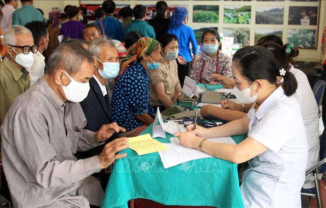 Lào Cai khám bệnh, cấp thuốc miễn phí cho người nghèo, đối tượng chính sách trên địa bàn