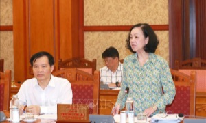Thường trực Ban Bí thư Trương Thị Mai chủ trì Hội nghị giao ban với các ban đảng, văn phòng, các đảng ủy, cơ quan, đoàn thể Trung ương