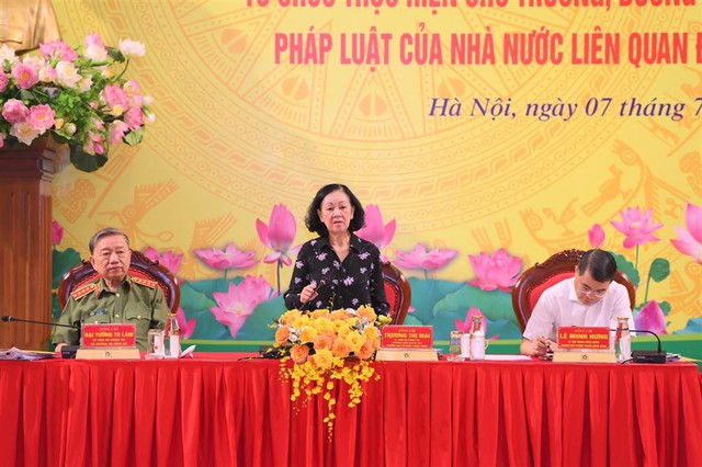 Đồng chí Trương Thị Mai phát biểu chỉ đạo tại Hội nghị.