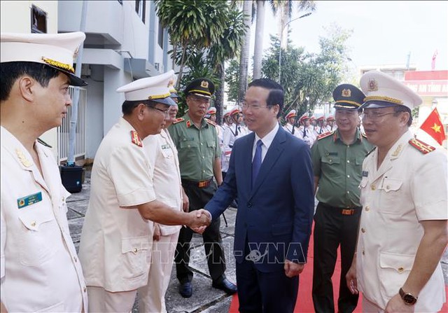 Chủ tịch nước Võ Văn Thưởng thăm Công an tỉnh An Giang - Ảnh: TTXVN.