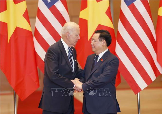 Chủ tịch Quốc hội Vương Đình Huệ hội kiến Tổng thống Hoa Kỳ Joe Biden.