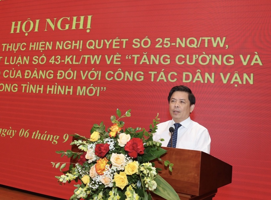 Đồng chí Nguyễn Văn Thể phát biểu kết luận Hội nghị.