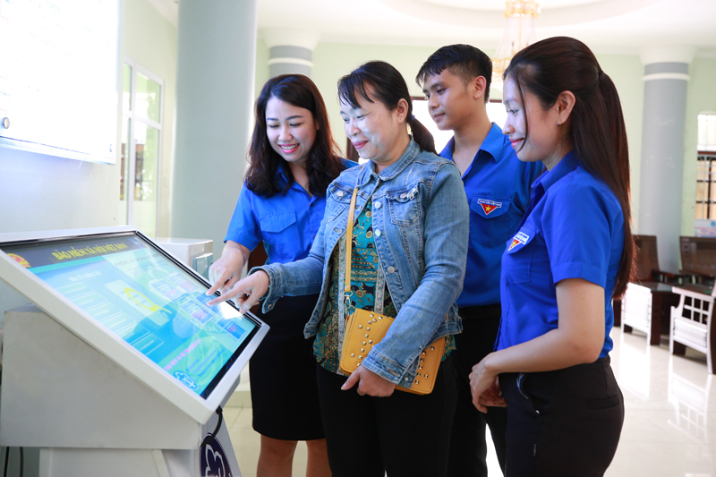 Thời gian tới, BHXH Việt Nam sẽ tiếp tục thực hiện các nhiệm vụ khác trong công tác chuyển đổi số theo hướng toàn diện, ưu tiên triển khai các dịch vụ công trực tuyến.