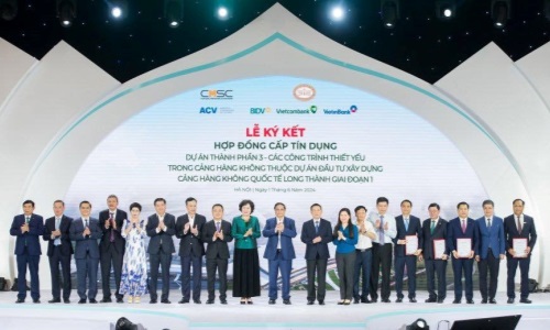 Viết tiếp sứ mệnh lịch sử con đường huyền thoại Vietcombank