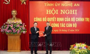 Chuẩn y đồng chí Nguyễn Đức Trung giữ chức Bí thư Tỉnh ủy Nghệ An