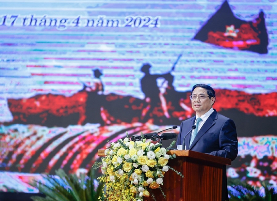 Thủ tướng Phạm Minh Chính: Không bao giờ quên những người làm nên 'cột mốc vàng' lịch sử Điện Biên Phủ. Ảnh: VGP/Nhật Bắc.