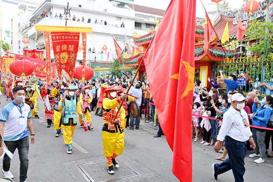 Lễ hội Tết Nguyên tiêu của người Hoa ở Quận 5 TP. Hồ Chí Minh