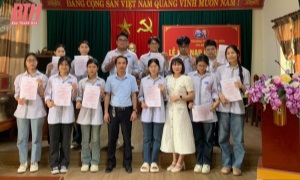 Thanh Hóa: Đảng bộ huyện Thiệu Hóa quan tâm phát triển đảng viên trong trường học