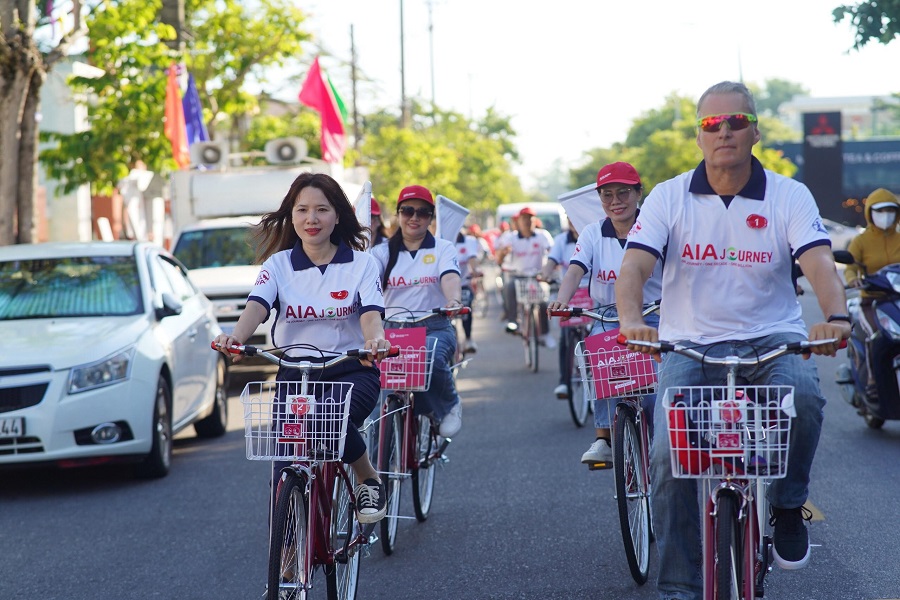 Đoàn đạp xe diễu hành tuyên truyền phòng chống, giảm thiểu tai nạn giao thông, bảo vệ môi trường và rèn luyện sức khoẻ sự kiện Hành trình cuộc sống tại tỉnh Quảng Nam.