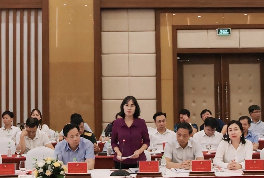 Đồng chí Trịnh Thị Minh Thanh, Phó Bí thư Thường trực Tỉnh ủy Quảng Ninh phát biểu tại Hội nghị.