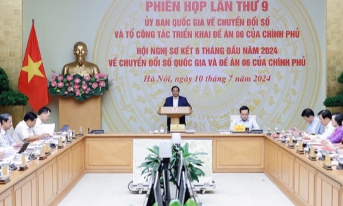 Chuyển đổi số 74% người hưởng nhận các chế độ BHXH, trợ cấp thất nghiệp qua tài khoản cá nhân tại khu vực đô thị