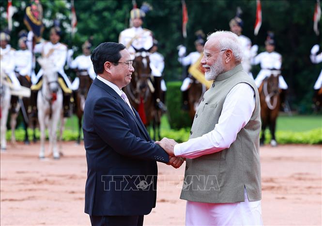 Thủ tướng Narendra Modi đón Thủ tướng Phạm Minh Chính thăm cấp Nhà nước đến Ấn Độ.