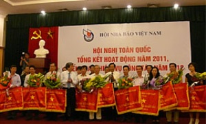 Hội nghị toàn quốc tổng kết hoạt động năm 2011 và triển khai công tác năm 2012 Hội Nhà báo Việt Nam