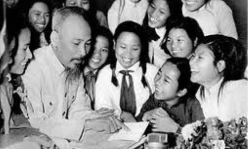 Giá trị thực tiễn của Tư tưởng Hồ Chí Minh với vấn đề xây dựng đạo đức cách mạng cho cán bộ, đảng viên