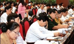 Thông qua Nghị quyết về Chương trình xây dựng luật, pháp lệnh năm 2014, điều chỉnh Chương trình xây dựng luật, pháp lệnh khóa XIII và năm 2013 của Quốc hội