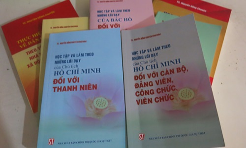 Xuất bản 5 tập sách về học tập và làm theo những lời dạy của Chủ tịch Hồ Chí Minh