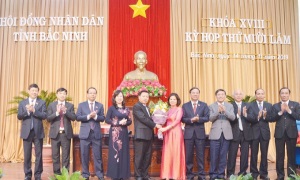 Đồng chí Nguyễn Hương Giang được bầu giữ chức Chủ tịch UBND tỉnh Bắc Ninh
