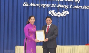 Đồng chí Lê Thị Thủy, Phó Chủ nhiệm Ủy ban Kiểm tra Trung ương được điều động giữ chức Bí thư Tỉnh ủy Hà Nam