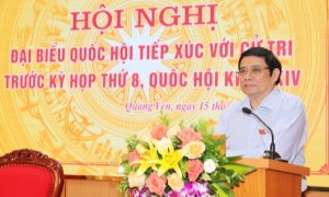 Đồng chí Phạm Minh Chính, Ủy viên Bộ Chính trị, Bí thư Trung ương Đảng, Trưởng Ban Tổ chức Trung ương tiếp xúc cử tri tại Quảng Ninh